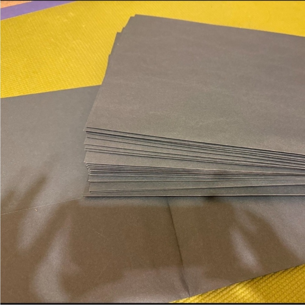 Free w/ Purchase-20 Oxford 2-pocket folders